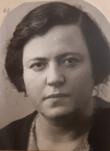 Садовник Анна Абрамовна